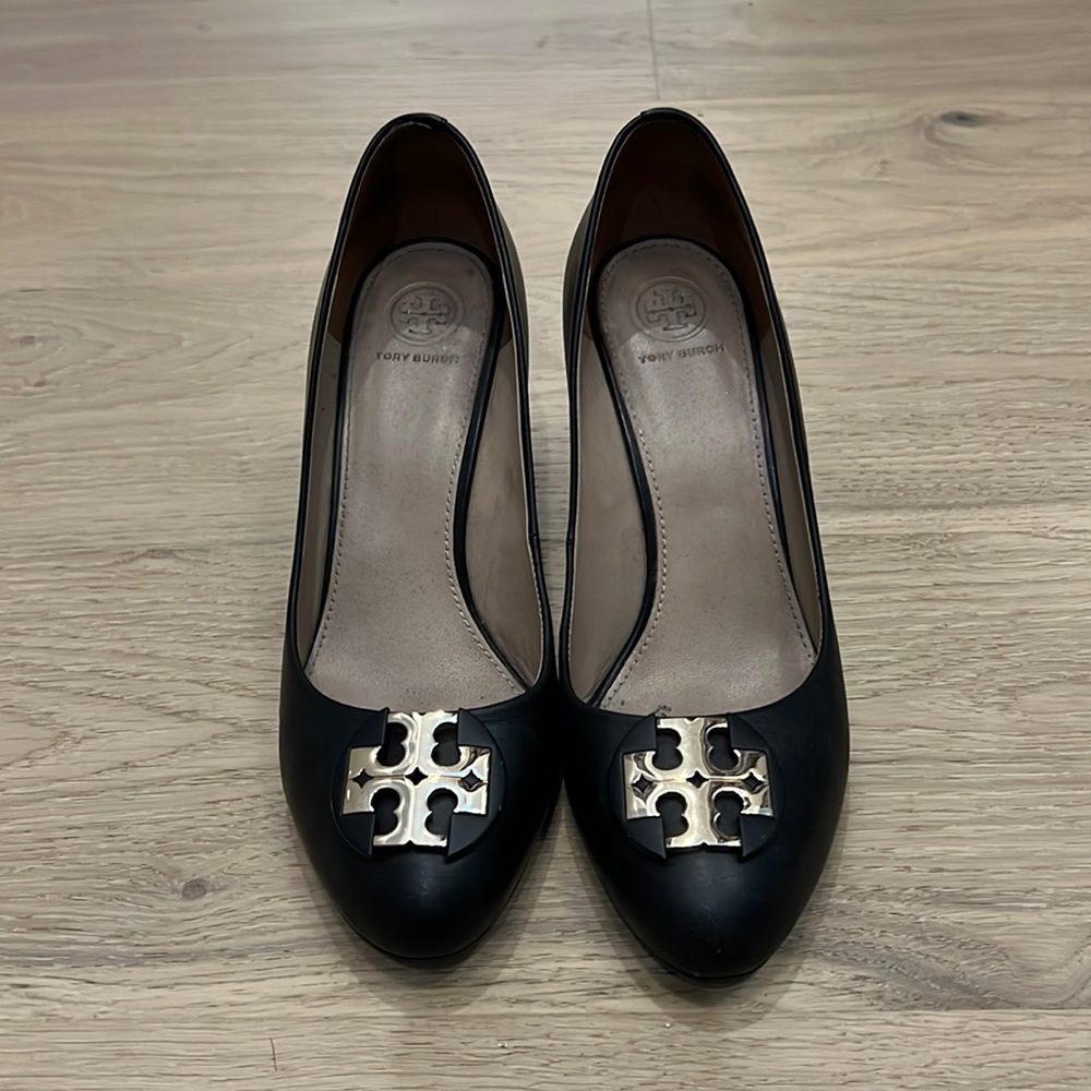 Tory Burch Black Wedges